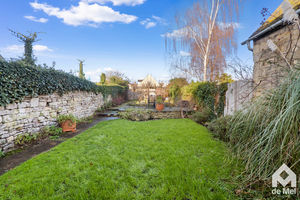 Photo 3- click for photo gallery